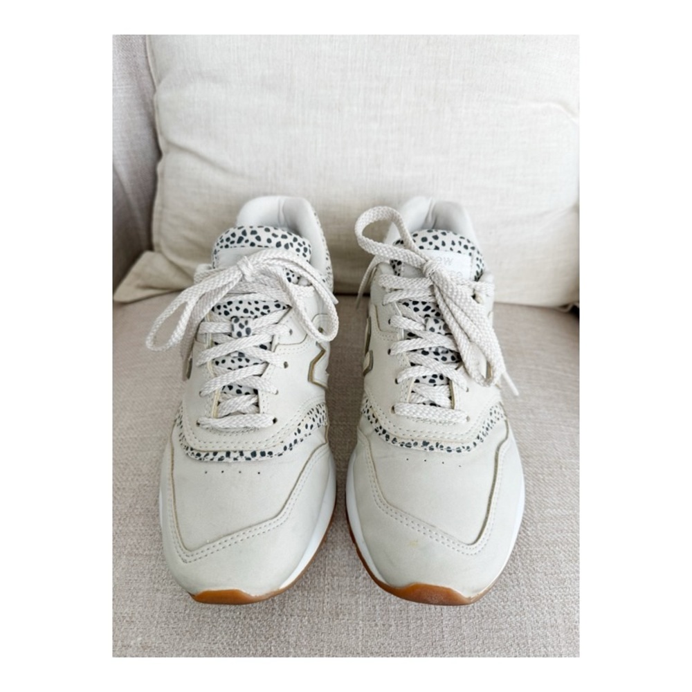 New Balance 997H Sneakers - Picture 3 of 8
